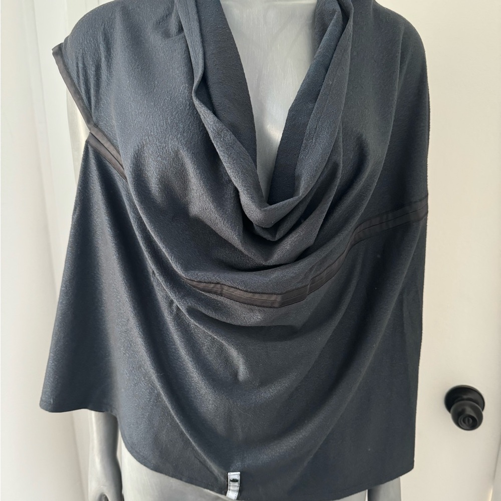 Lululemon wrap - Picture 2 of 6